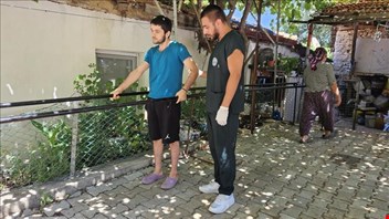 Kaş Belediyesinden evde fizik tedavi hizmeti 